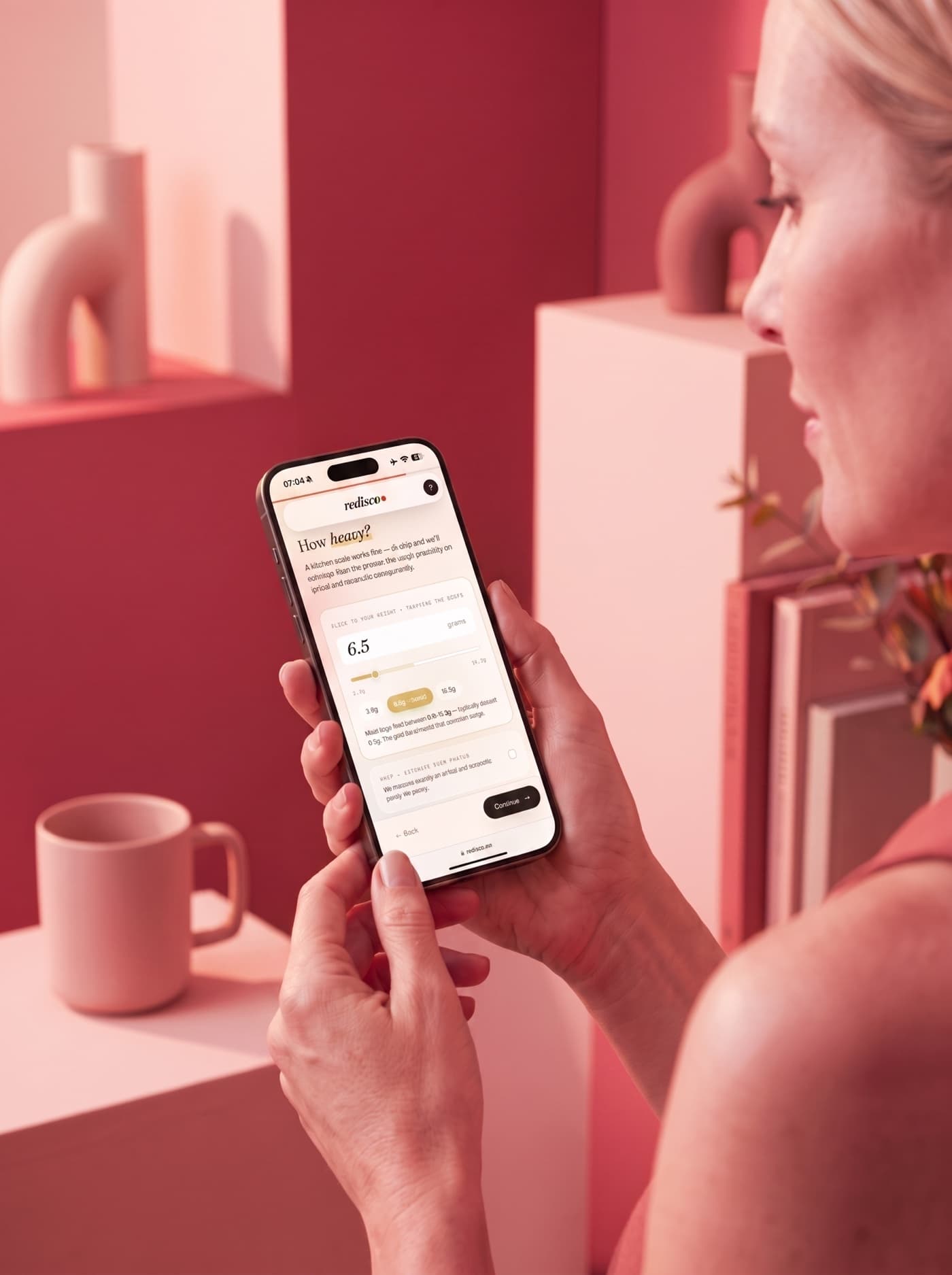 The Redisco app taking the piece's weight in grams